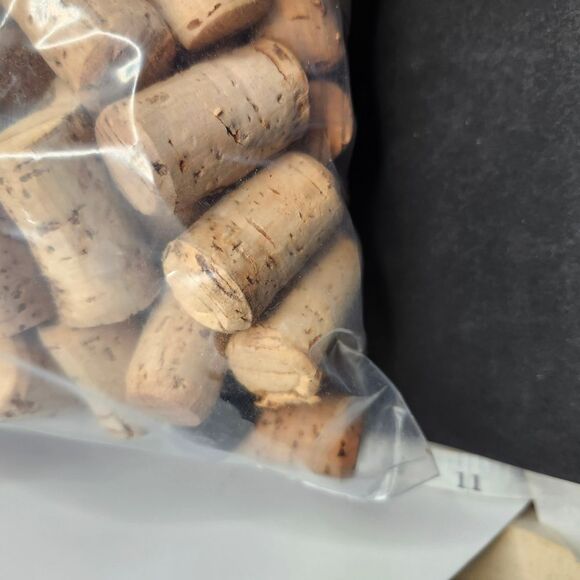 Wine corks for making crafts Gallon size bag full - Picture 5 of 7